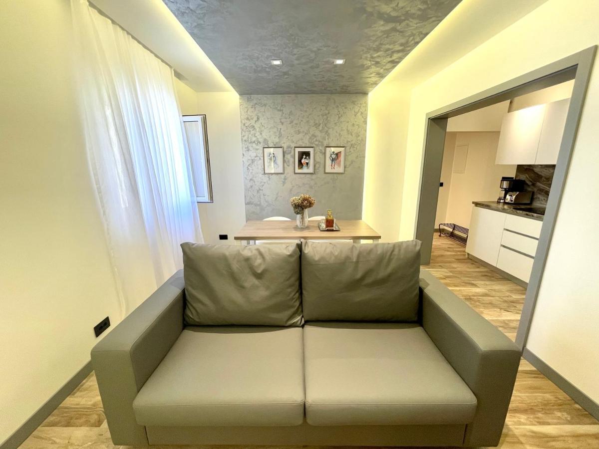 Mangio Dubrovnik Silver 外观 照片