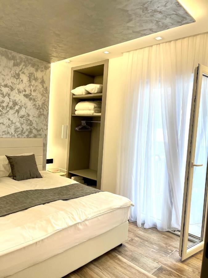Mangio Dubrovnik Silver 外观 照片
